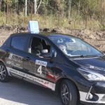 czarna Toyota