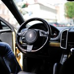 skórzane wnętrze porsche
